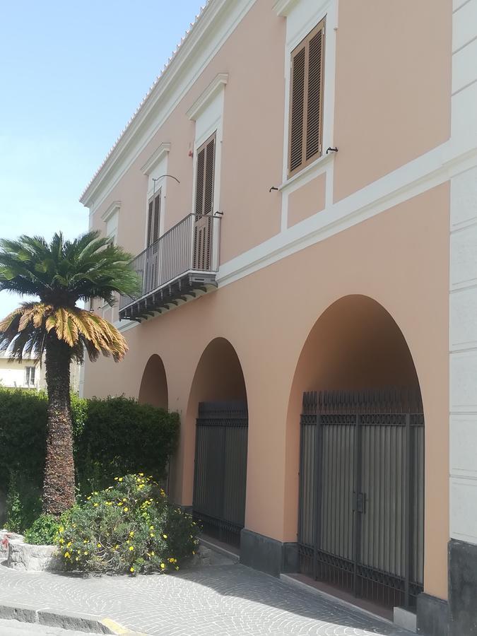 Отель Sorrento Coast Relais Мета Экстерьер фото