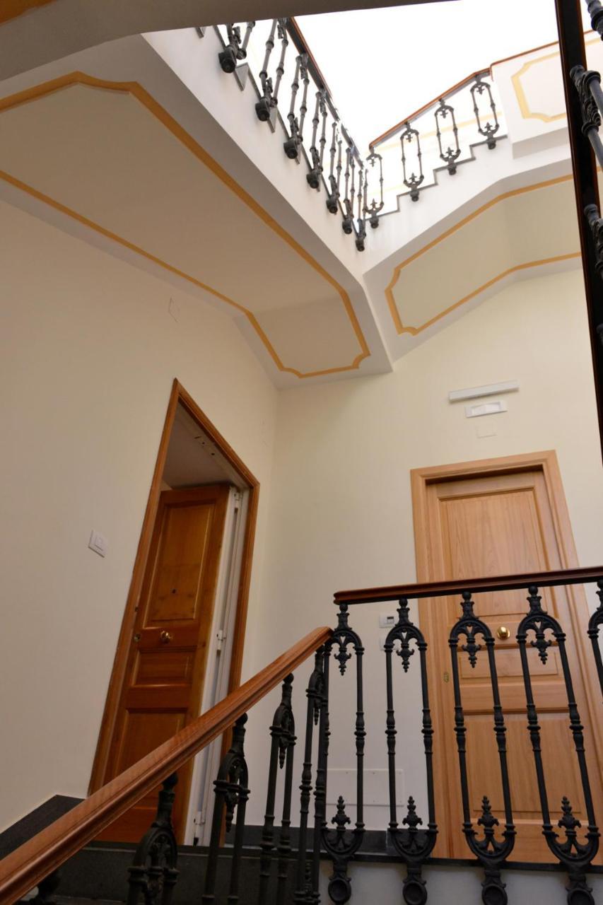 Отель Sorrento Coast Relais Мета Экстерьер фото